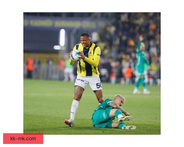 科斯蒂奇正式加盟土超费内巴切开启新赛季征程